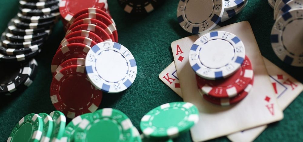 WHY POKER IS THE BEST GAME TO PLAY ONLINE